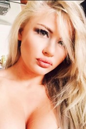 Full services Blowjob without condom erotic massage sensual kissing with tongue GFE... Angelina