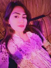 Sarah HOUES wife UAE +971565235009